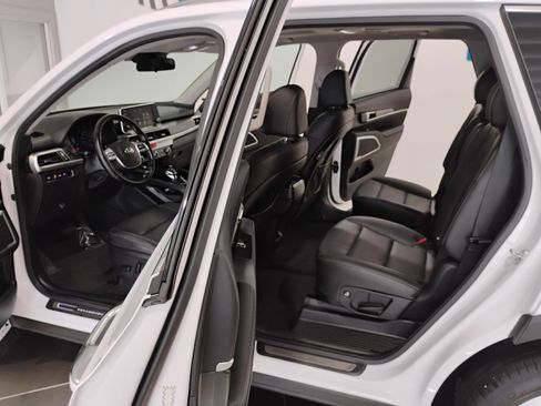 Used 2021 Kia Telluride S image 8