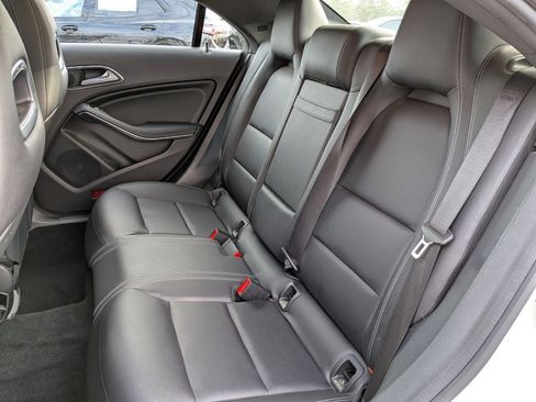 Certified 2017 Mercedes-Benz CLA 250 4MATIC image 33