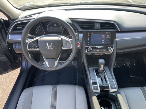 Used 2018 Honda Civic EX-T image 12