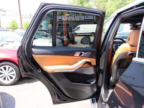 Used 2026 BMW X5 xDrive40i AWD/4WD image 27