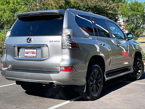 Used 2023 Lexus GX 460 Premium w/ Premium Package AWD/4WD image 11