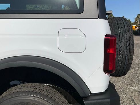 New 2025 Ford Bronco 2-Door image 11