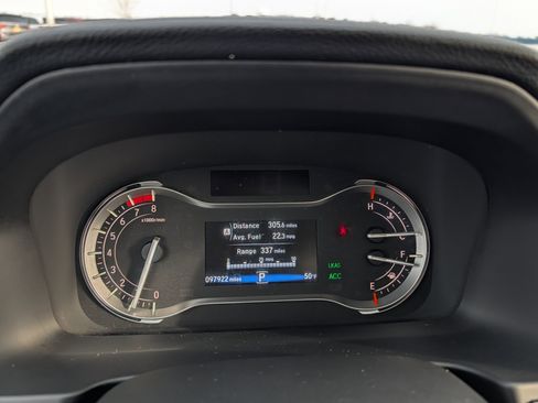 Used 2018 Honda Pilot Touring image 28