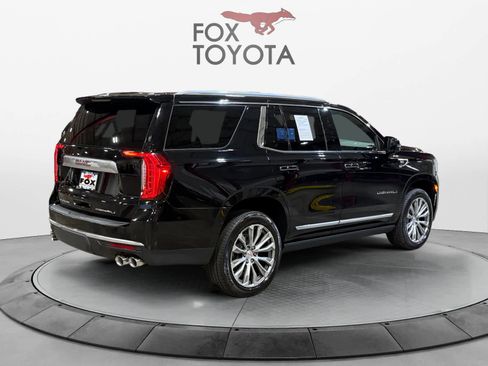 Used 2021 GMC Yukon Denali w/ Denali Premium Package image 6