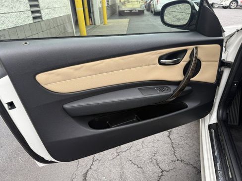 Used 2011 BMW 128i Coupe RWD image 18