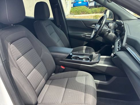 Used 2025 Chevrolet Equinox LT FWD image 31