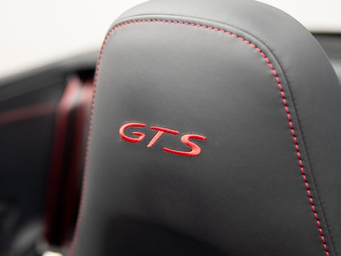 Used 2015 Porsche 911 Carrera 4 GTS image 20