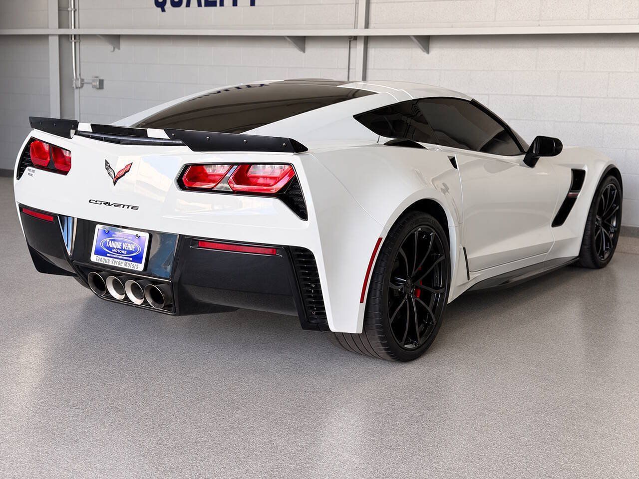 Used 2017 Chevrolet Corvette Grand Sport RWD image 5