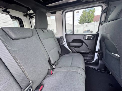 New 2026 Jeep Wrangler Unlimited Sport AWD/4WD image 21