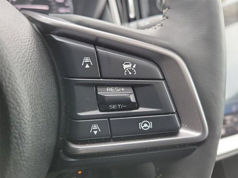 Used 2025 Subaru Outback Touring XT image 25