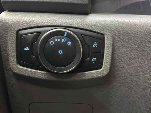 Used 2017 Ford F250 XL w/ Power Equipment Group AWD/4WD image 14