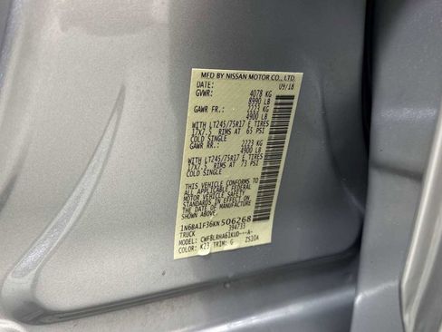 Used 2019 Nissan Titan S w/ S Utility Package image 11