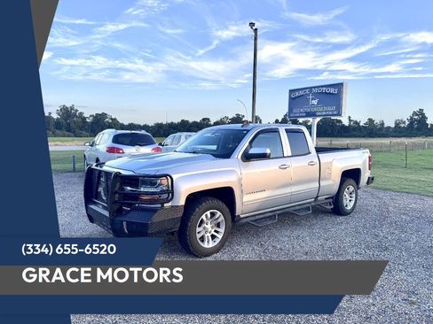Used 2018 Chevrolet Silverado 1500 LT w/ All Star Edition AWD/4WD image 1