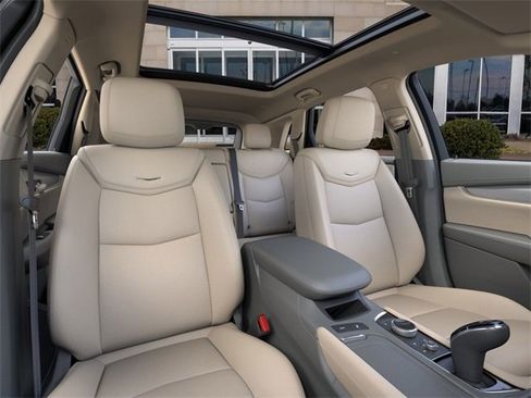 New 2025 Cadillac XT5 Premium Luxury w/ Technology Package image 16