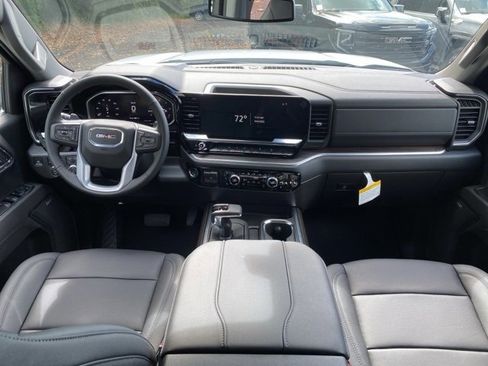 New 2026 GMC Sierra 1500 SLT image 27