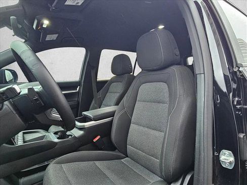 Used 2025 GMC Terrain Elevation w/ Technology Package II image 20