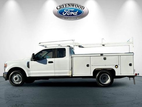 Certified 2021 Ford F350 XL w/ Power Equipment Group image 7