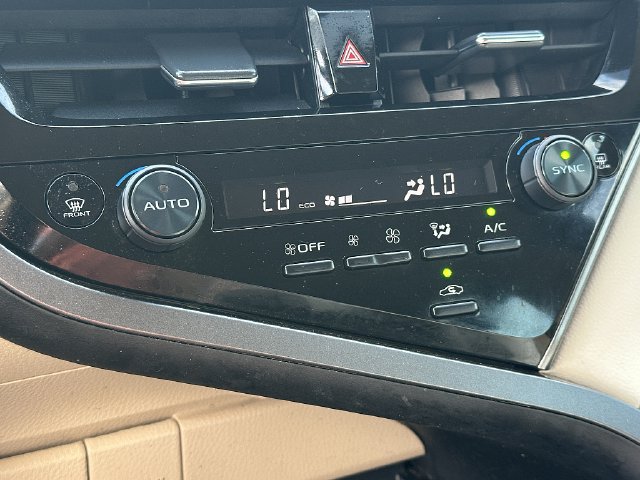 Used 2023 Toyota Camry LE FWD image 32