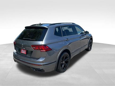 Used 2024 Volkswagen Tiguan SE R-Line FWD image 7
