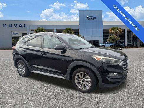 Used 2018 Hyundai Tucson SEL FWD image 2