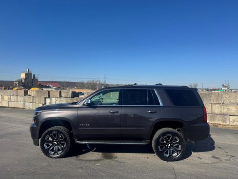 Used 2018 Chevrolet Tahoe Premier image 3
