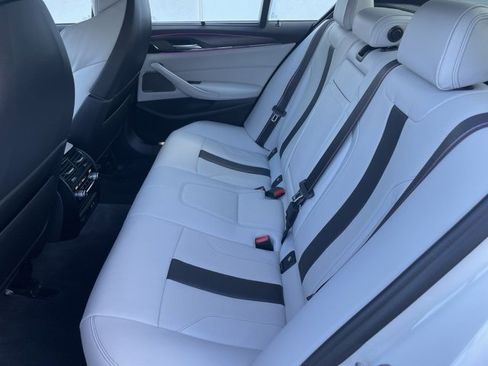 Certified 2023 BMW M5 w/ Competition Package image 7