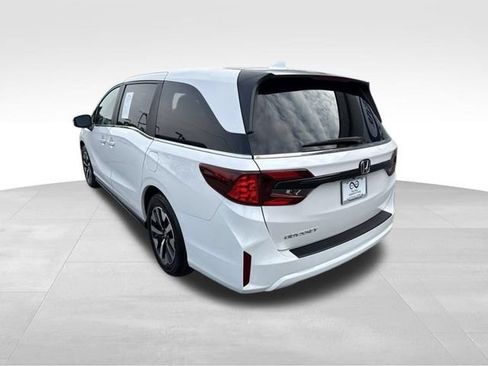 Certified 2025 Honda Odyssey EX-L image 6