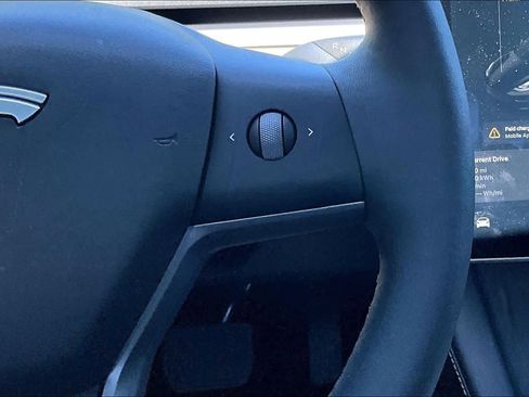 Used 2021 Tesla Model 3 Long Range AWD/4WD image 24