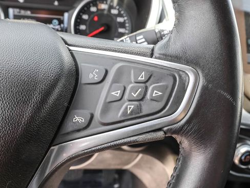 Used 2018 Chevrolet Equinox LT w/ Sun & Infotainment Package FWD image 23