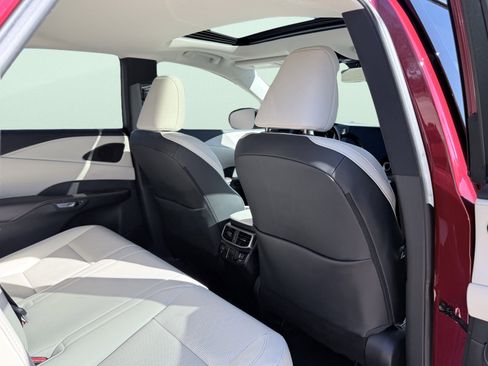 Used 2025 Lexus RX 350 Premium Plus w/ Convenience Package image 43