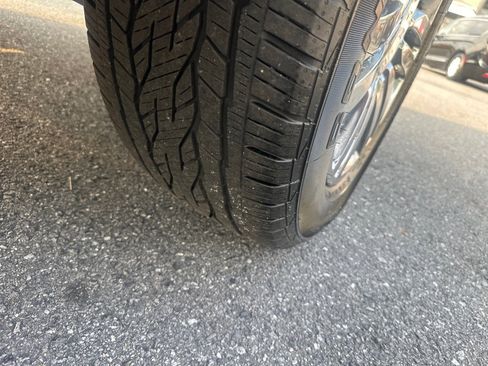 Used 2007 Lincoln Navigator Ultimate image 10