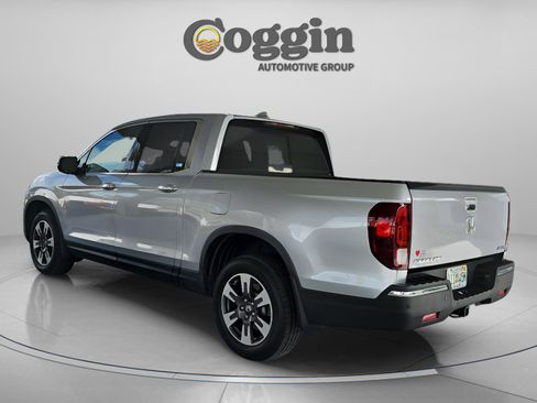 Used 2018 Honda Ridgeline RTL-E image 3