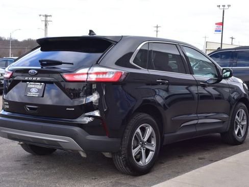 Used 2024 Ford Edge SEL w/ Convenience Package image 6