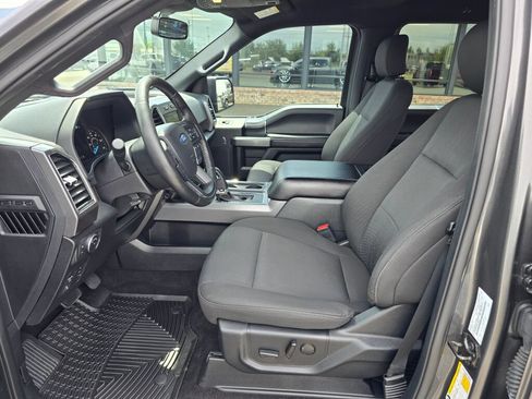 Used 2019 Ford F150 XLT w/ Equipment Group 302A Luxury AWD/4WD image 19