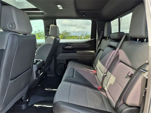 Used 2025 Chevrolet Silverado 1500 ZR2 w/ Technology Package image 19