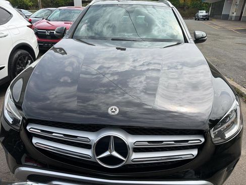 Used 2020 Mercedes-Benz GLC 300 4MATIC image 2