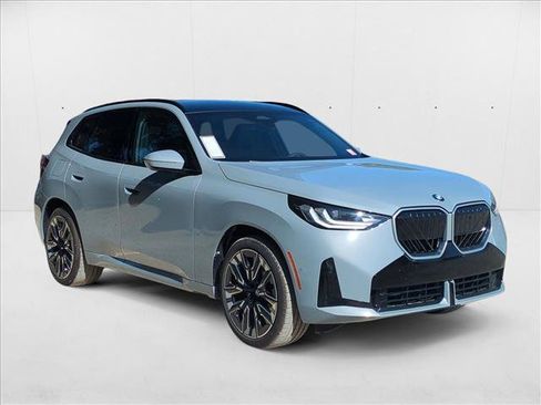 Used 2026 BMW X3 xDrive30i w/ M Sport Package AWD/4WD image 7