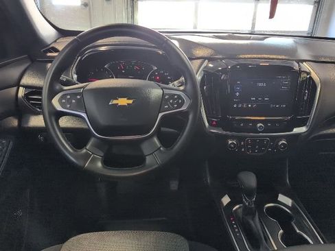 Used 2023 Chevrolet Traverse LT w/ LPO, Floor Liner Package AWD/4WD image 18