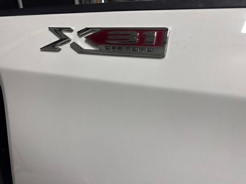 Used 2021 GMC Sierra 1500 Elevation w/ Preferred Package AWD/4WD image 8