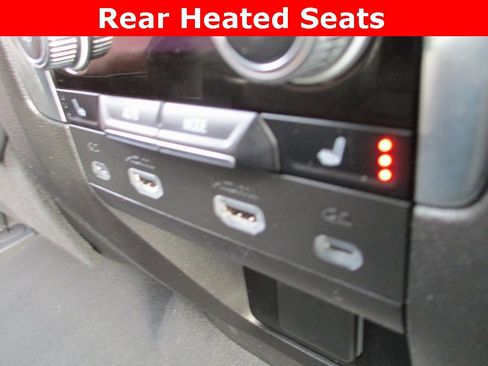 Used 2023 GMC Yukon Denali Ultimate image 28