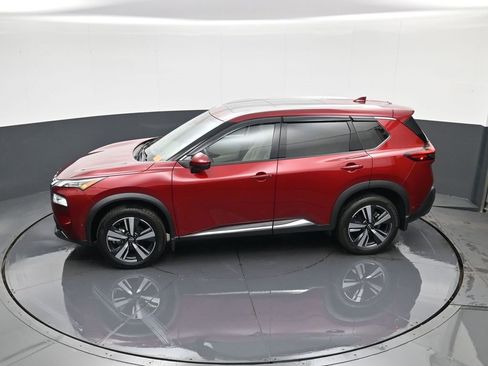 Used 2022 Nissan Rogue SL w/ SL Premium Package image 26