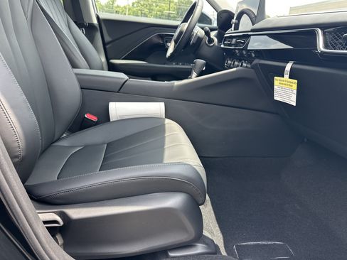 Certified 2025 Acura ADX FWD image 15