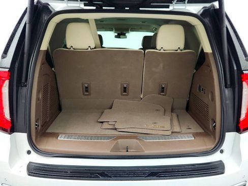 Used 2023 GMC Yukon Denali image 22