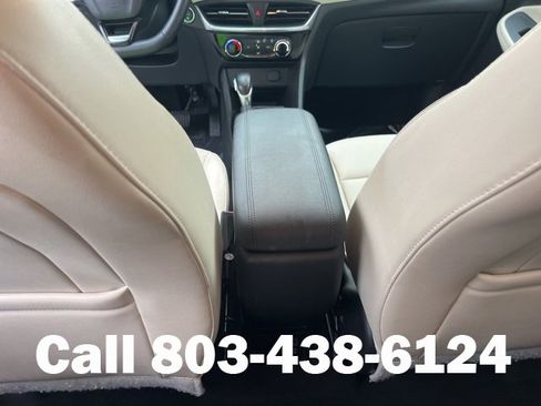 Used 2024 Buick Encore GX Sport Touring image 15