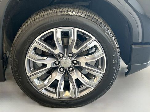 Used 2024 GMC Sierra 1500 Denali w/ Denali Reserve Package RWD image 30