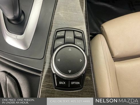 Used 2017 BMW 320i Sedan RWD image 41
