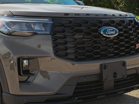 New 2026 Ford Explorer ST w/ Sun And Sound Package AWD/4WD image 25