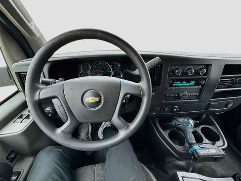 Used 2025 Chevrolet Express 2500 w/ Driver Convenience Package RWD image 13