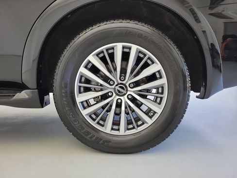 Used 2023 Nissan Armada SL w/ Captain's Chairs Package RWD image 12