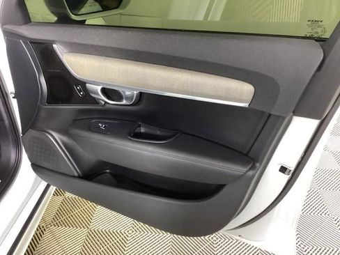 Certified 2023 Volvo S90 B6 Plus w/ Protection Package Premier image 21